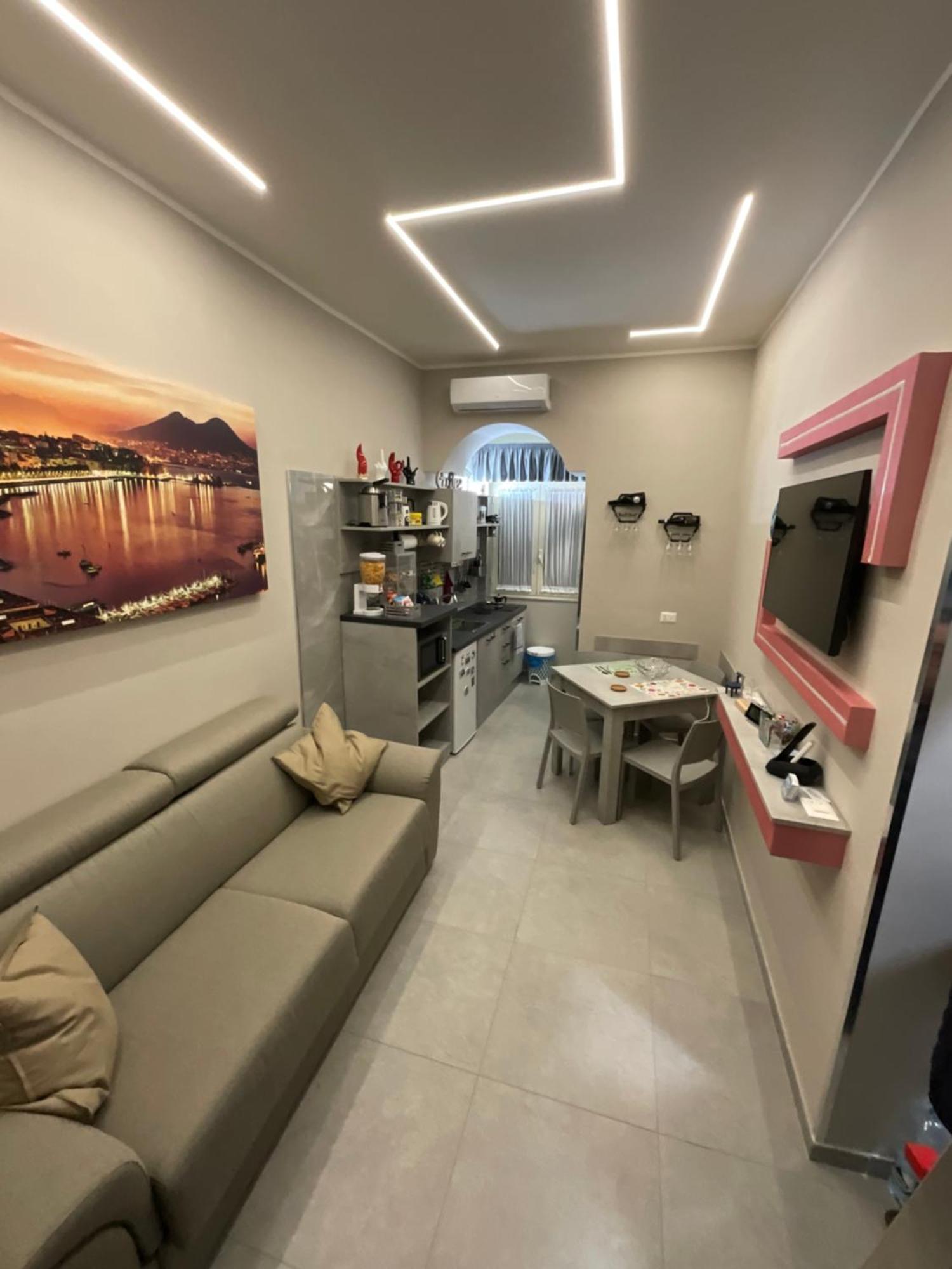 נאפולי B&B Piccololucio2 מראה חיצוני תמונה
